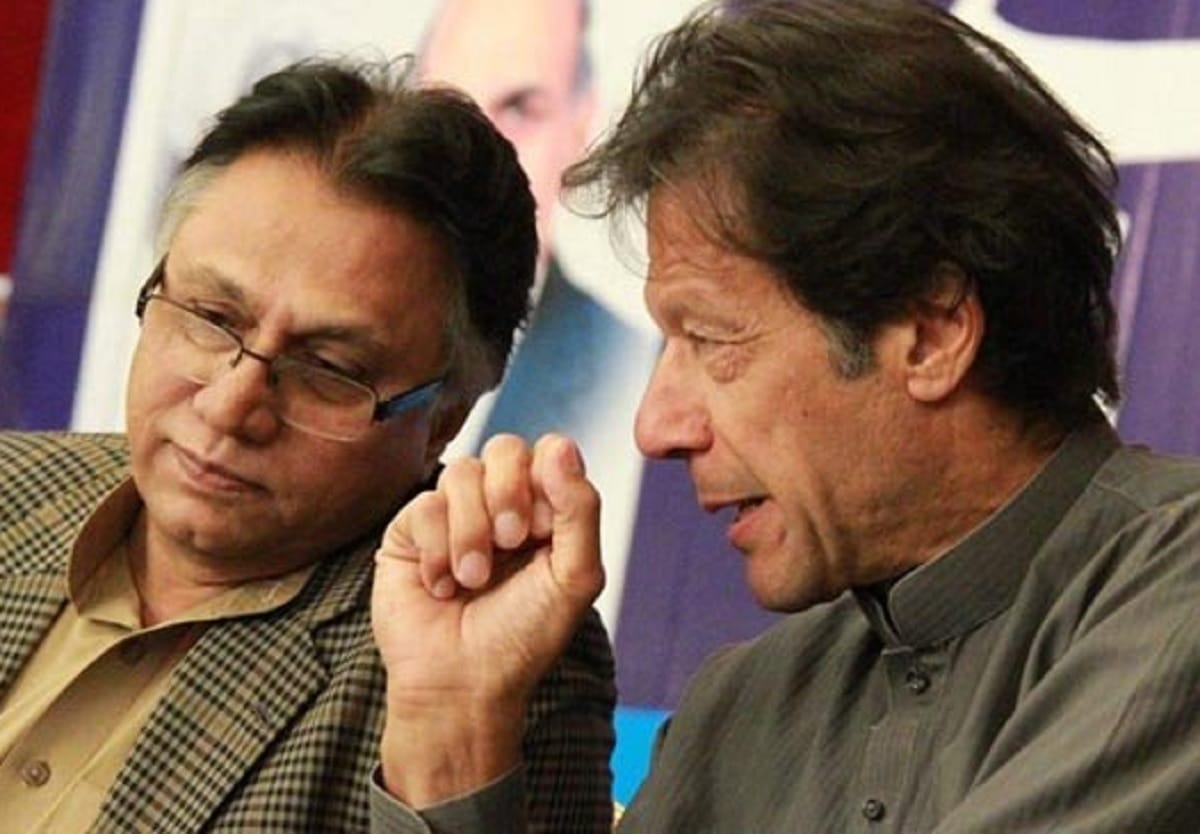 In the program of a TV channel in Pakistan, an analyst openly advocated bringing back the dictatorship in the country