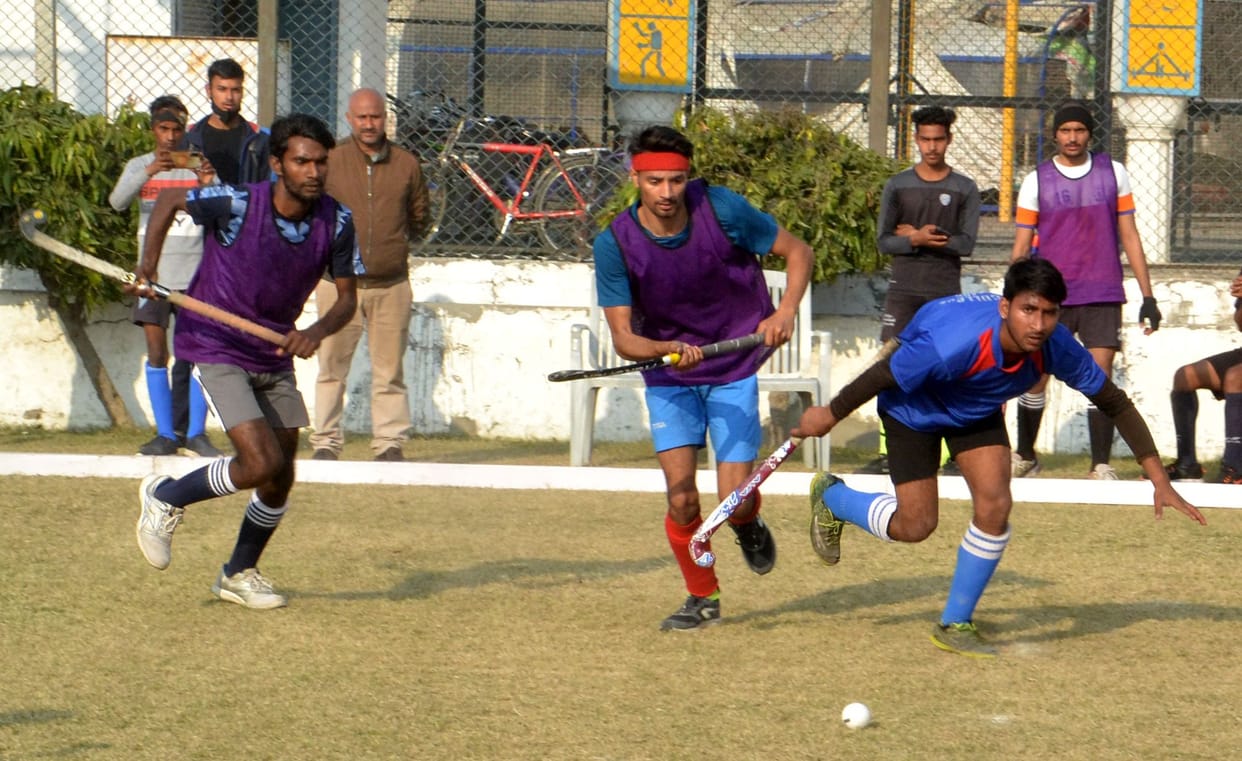 Indoor Hockey: Team of KR Girls College Mathura and Agra College became champion