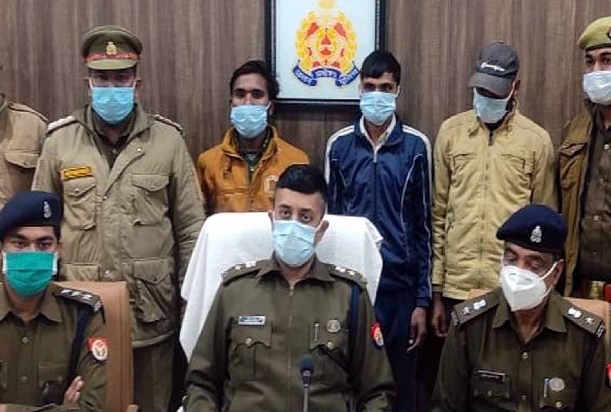 Kasganj Police Raid On Illegal Weapon Factory