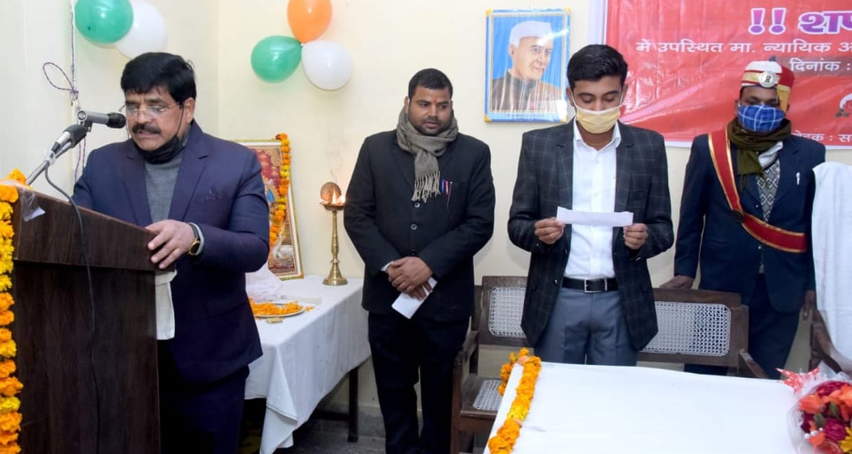 District Judge administered the oath of office and secrecy