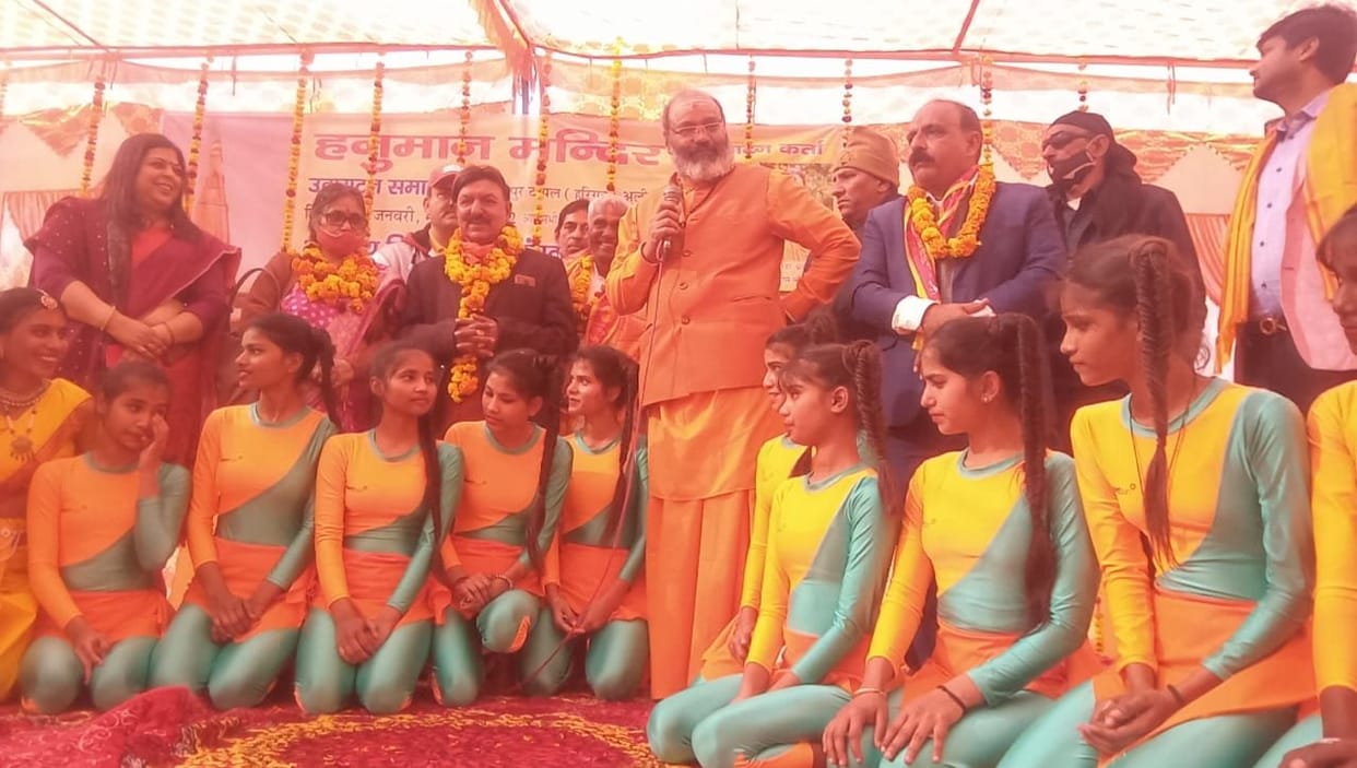 If you want to save daughters from jihadis, then born more children: Narasimhanand