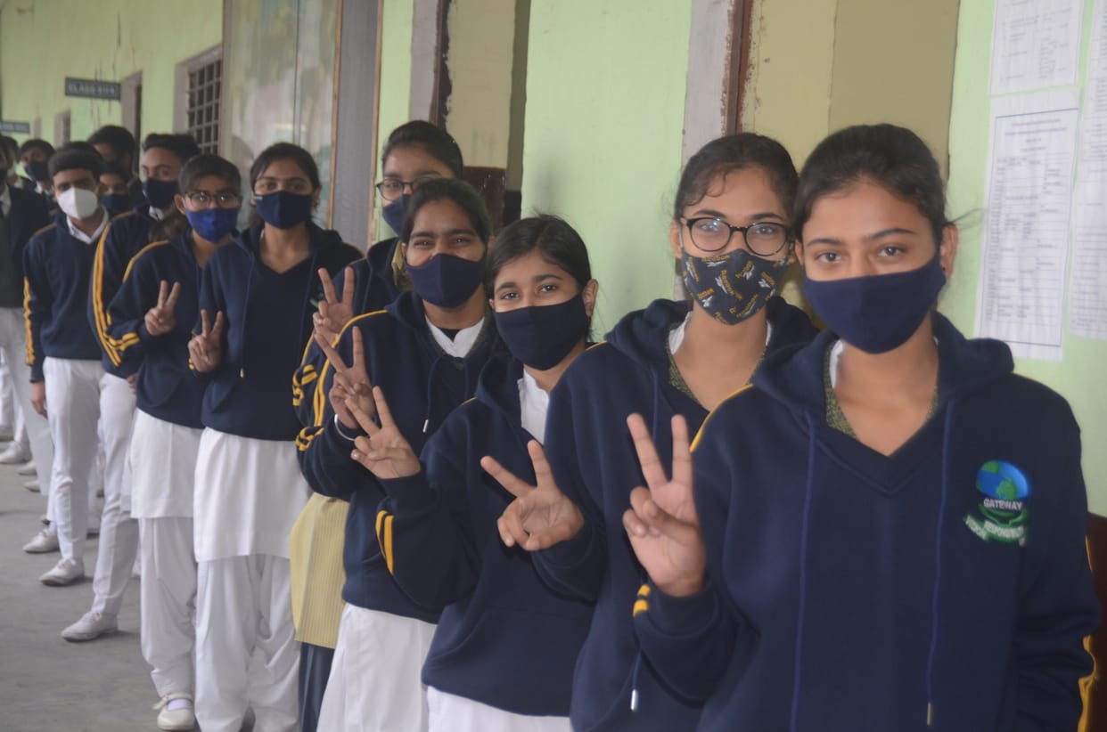 4460 teenagers got the protection vaccine