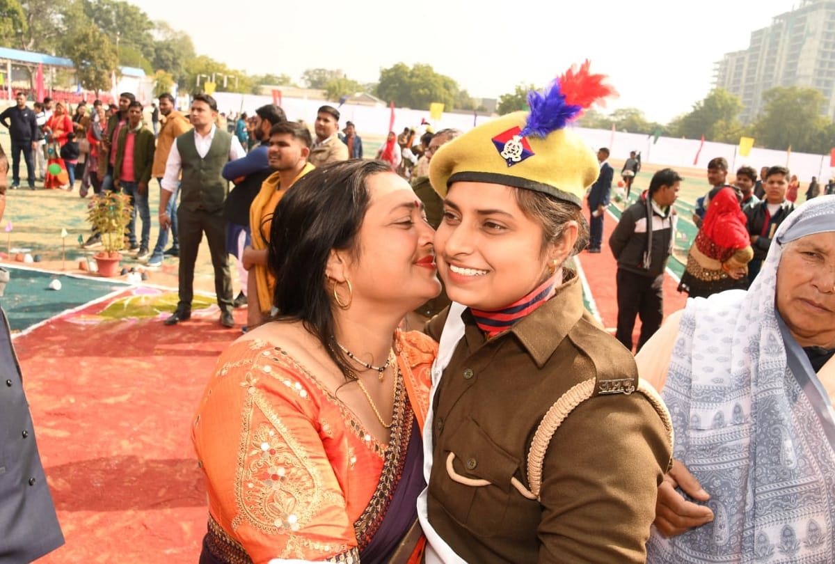 UP: 122 women policemen became part of the police