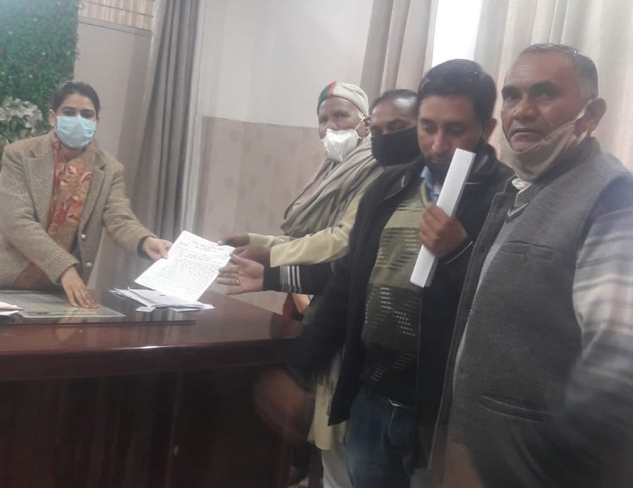 Demand to implement the report of social justice committee