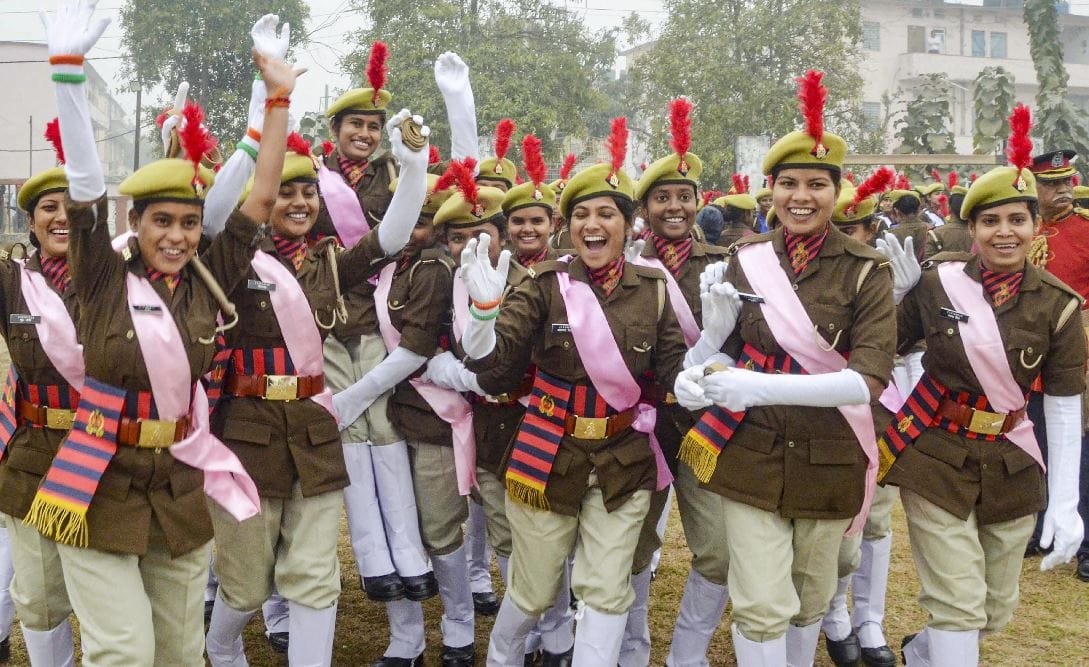 336 women recruits became part of up police passing out parade varanasi see enthusiasm in photos