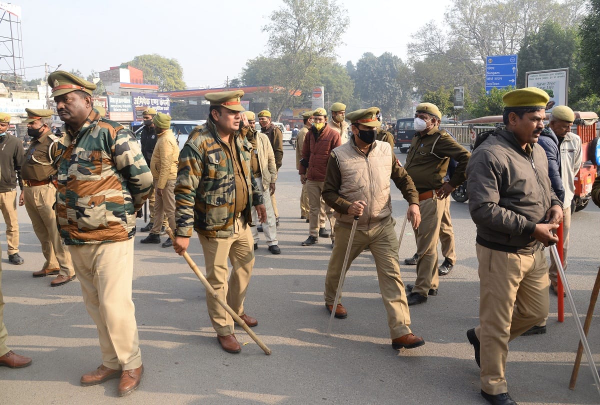 Prayagraj: Case against 600 students who demonstrated for employment