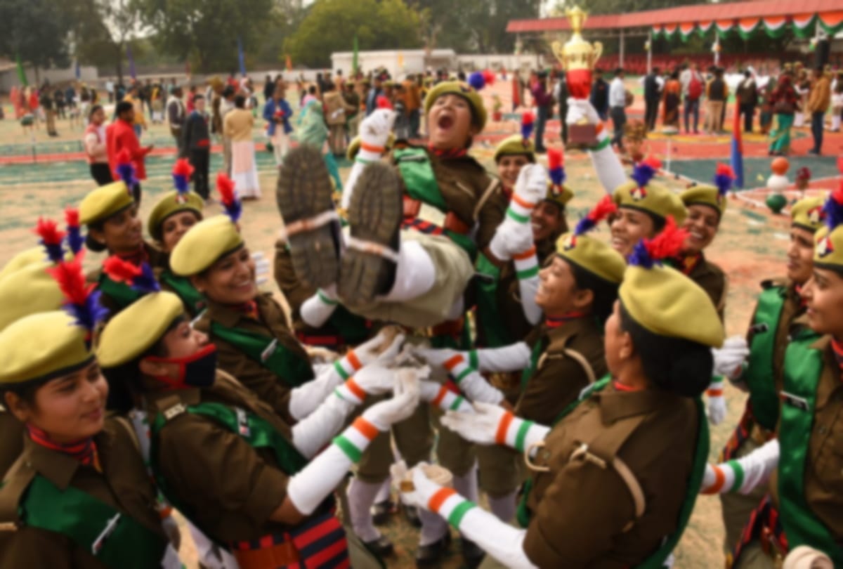 Moradabad 337 woman cops pass out from PTS Bulandshahr Himanshi Dangi got over all first