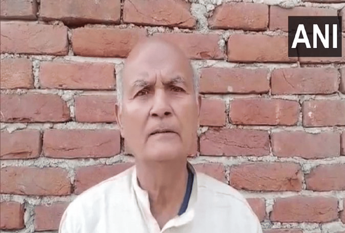 Bihar covid-19 vaccination news: Madhepura Brahamdev Mandal claimed that he has taken 12 doses of corona vaccine