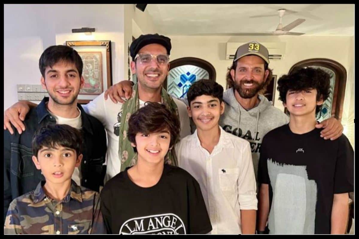 Viral pics: Hrithik Roshan with ex-wife Sussanne Khan at her father Sanjay Khan’s birthday party see pics here