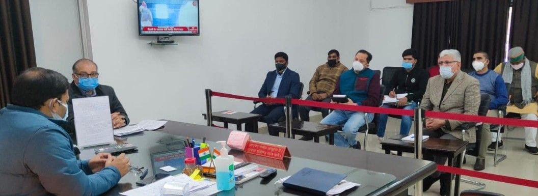 Hathras: Paste the list of test rates fixed by the government in the hospital