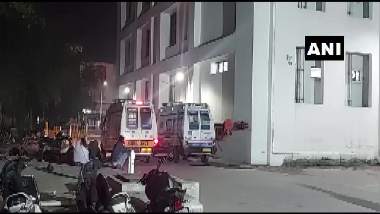 surat mill chemical gas leak news: Gas leak in a printing mill in Surat many death 