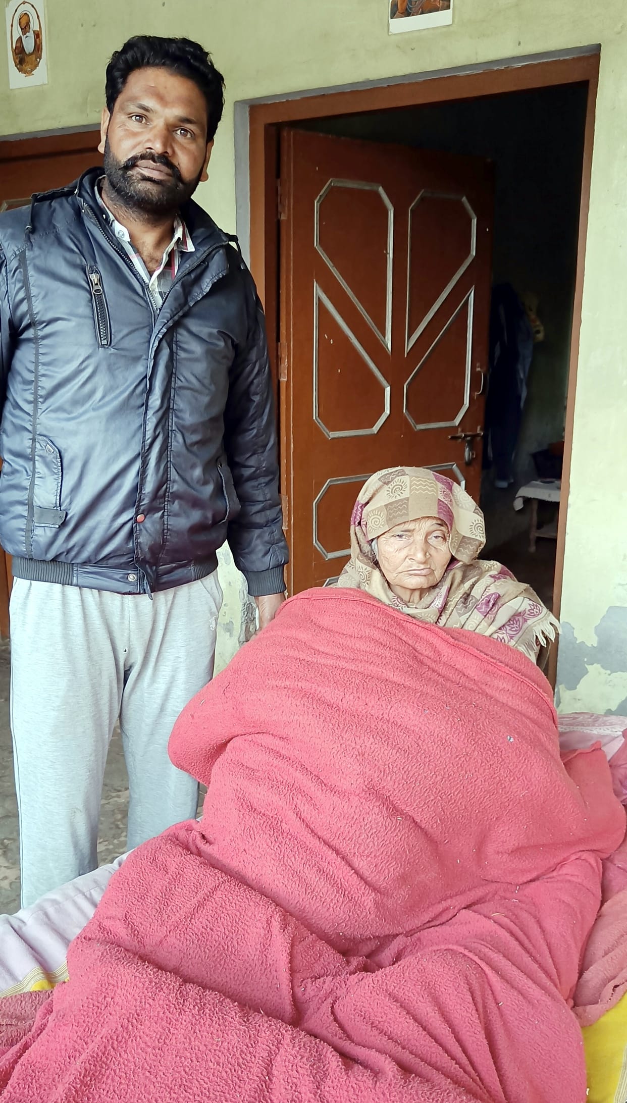 Villages across the Ganges, broken roads and immense problems