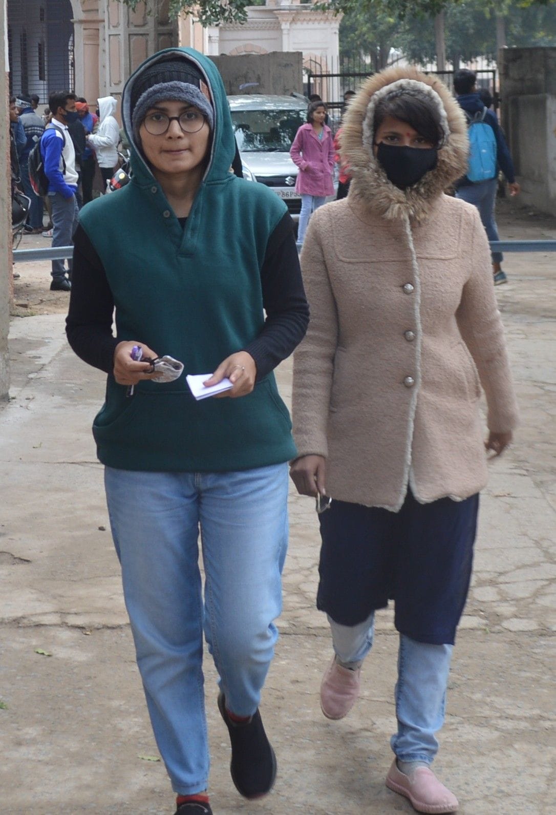 Hathras: Outbreak of cold wave increased, routine affected