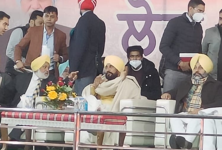 CM Charanjit Channi Rally in Machhiwara to Ludhiana CM Charanjit Channi Rally in Machhiwara to Ludhiana