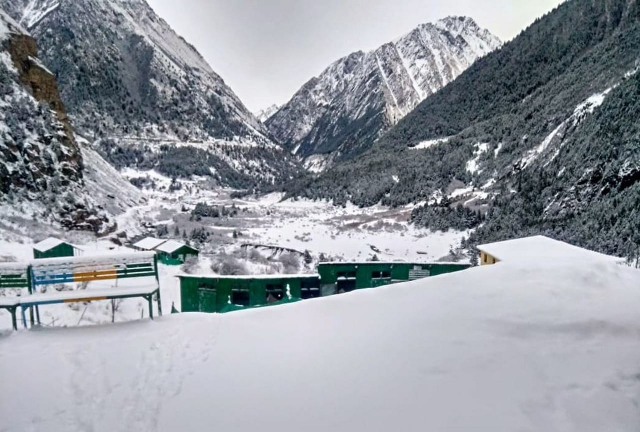 uttarakhand weather update today: snowfall in many areas, cold increased, see photos