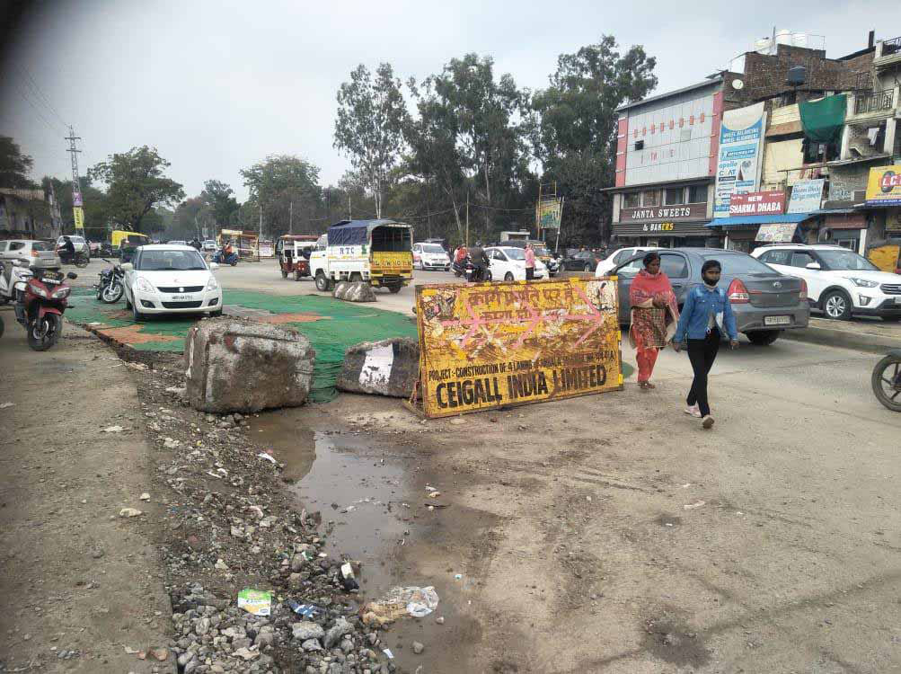 Completed the work of National Highway from Tangri to the station but forgot to lift the stone
