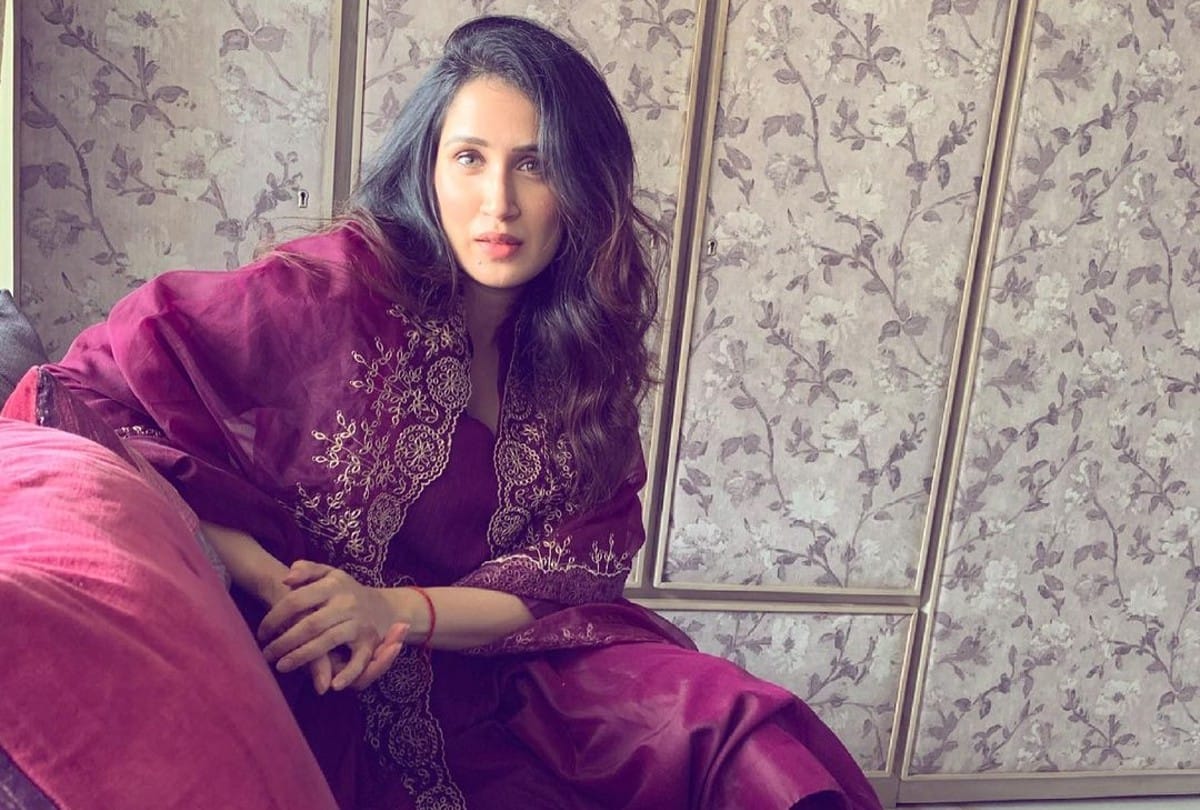 Birthday Special: Sagarika Ghatge belongs to  Royal family know the most unknown facts about Sagarika Ghatge life