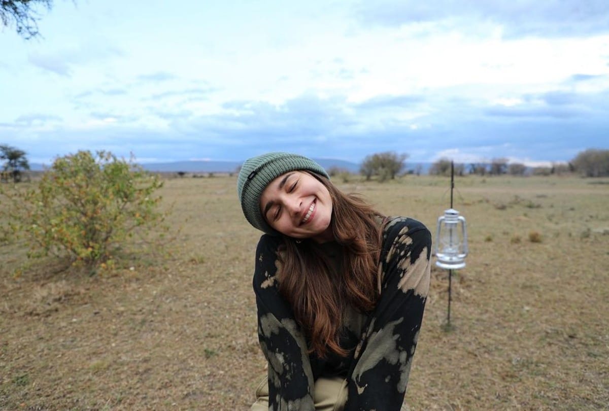 alia bhatt shares a beautiful pic of with smiling face clicked by ranbir kapoor