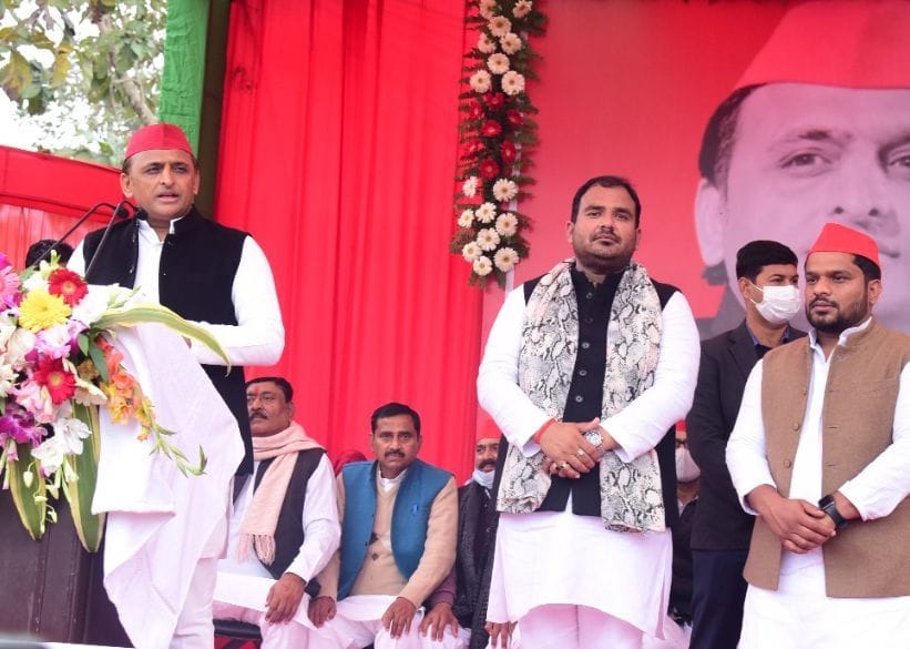 Chief Minister is asking for tickets, BJP is not giving: Akhilesh Yadav