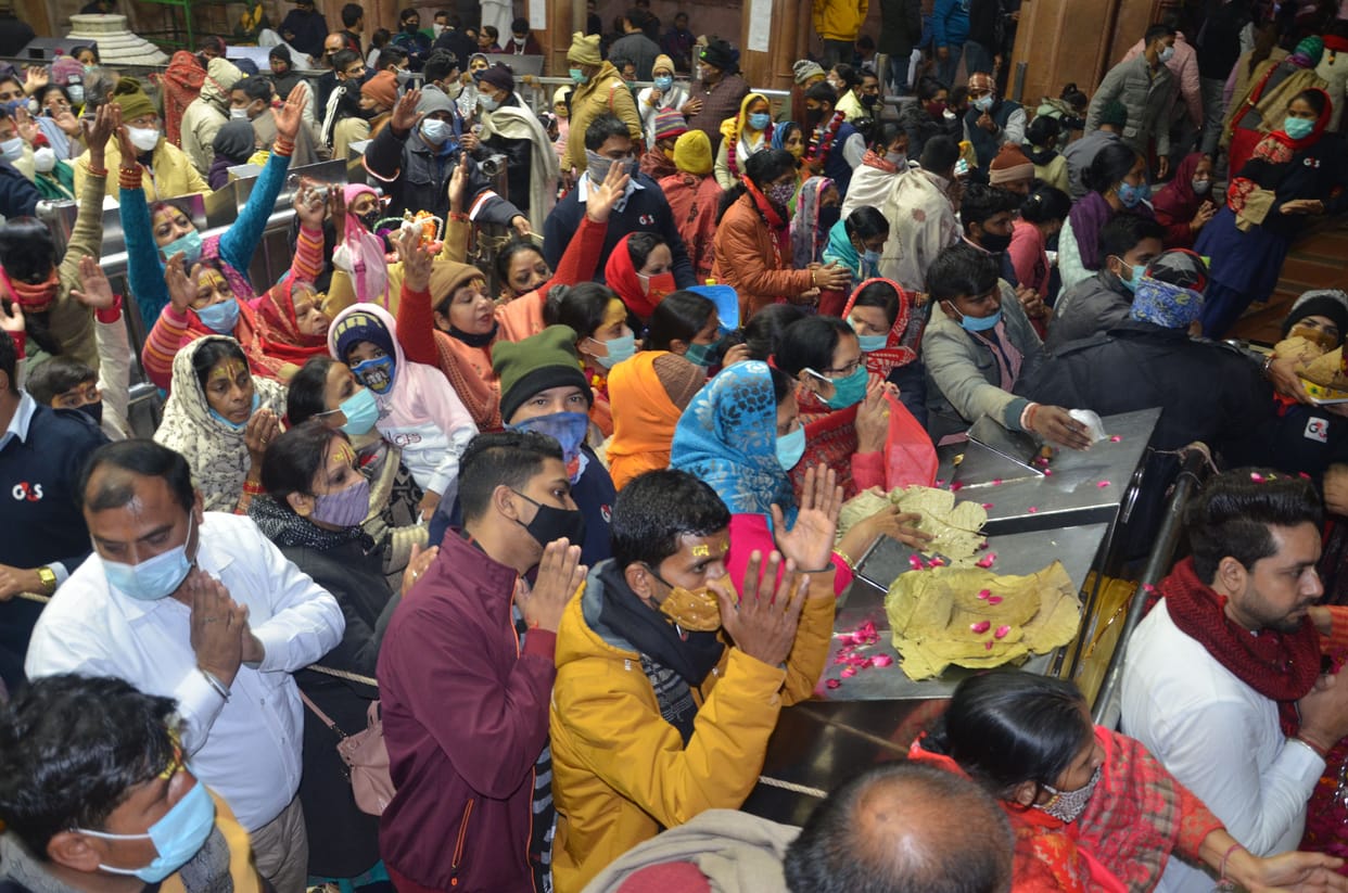 Mathura: Only four thousand devotees will be able to see Bihariji in a day