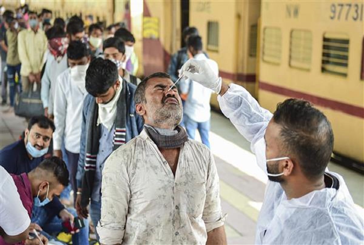Maharashtra reports 40925 COVID19 cases on friday