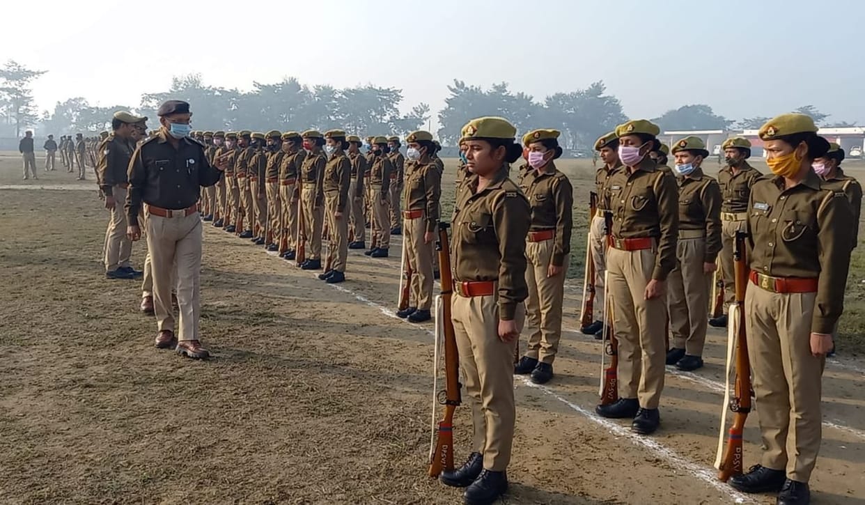 SP took the salute of the rathik parade