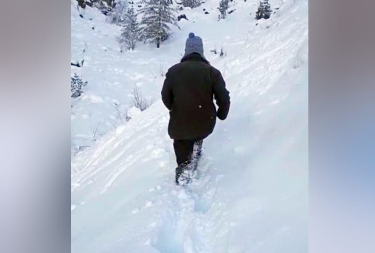 Himachal News: snowfall in Lahaul spiti No water supply in village
