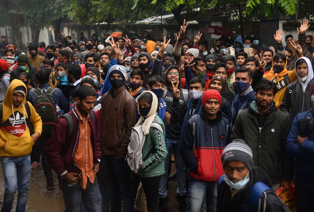 Prayagraj: PG admissions will now be online in CMP, the entrance building of  Allahabad University also closed for two days