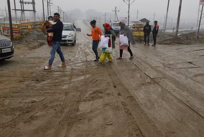Prayagraj Magh Mela: Water on preparations of rain, some swamps and some roads sunken