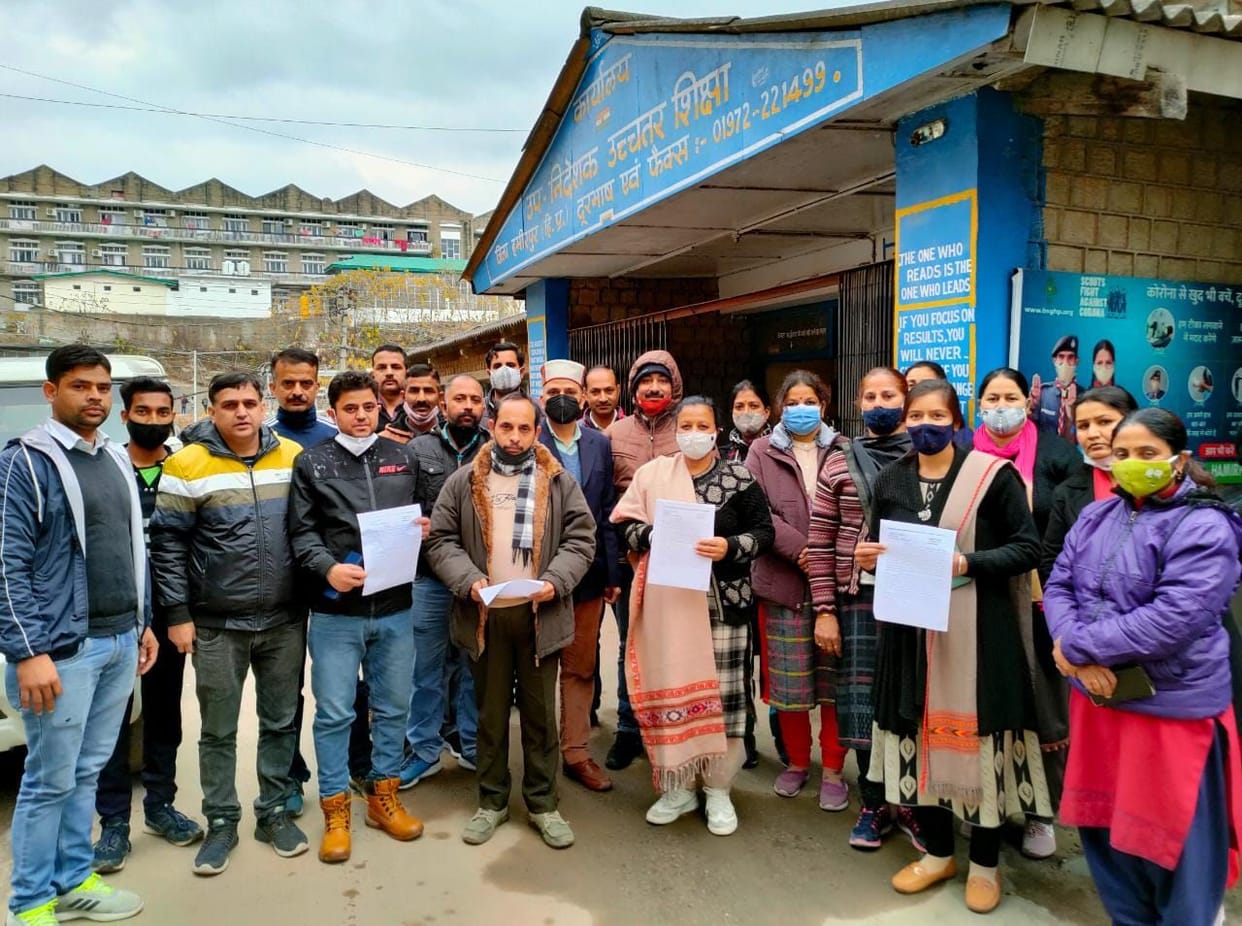 Discrepancies in the recommendations of the Sixth Pay Commission, non-teachers will suffer: Union