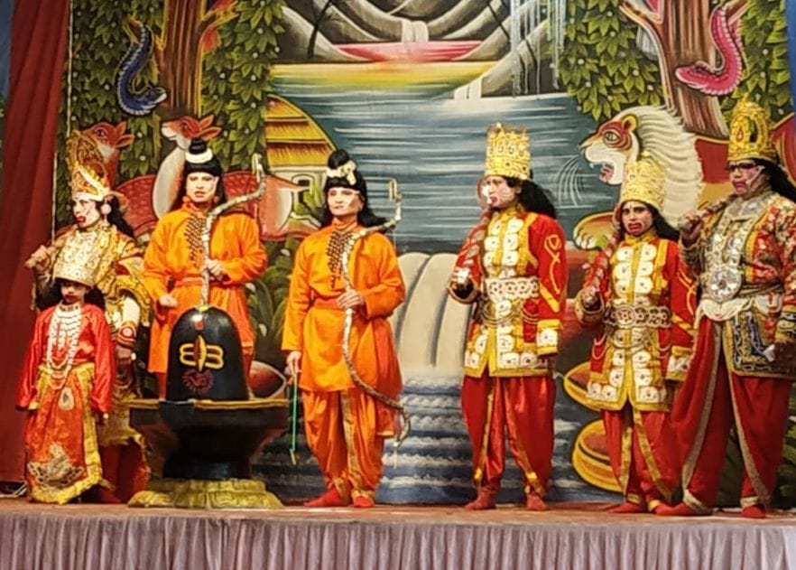 Lakshman fainted from Meghnath's power arrow