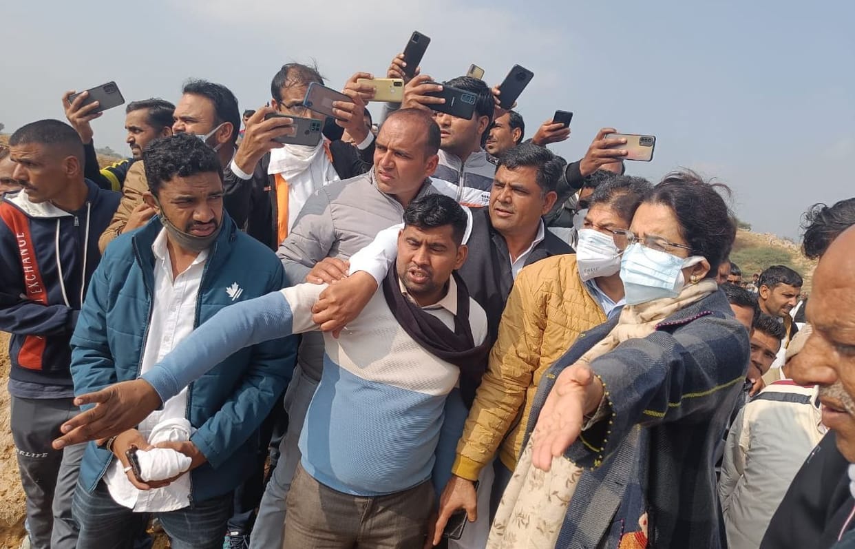 There should be a high-level inquiry into the Dadam accident : Kiran Choudhary