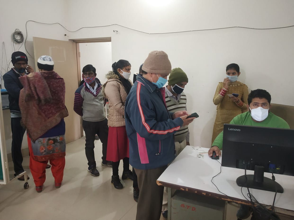 Omicron's knock in Sirsa, both were infected before it was detected