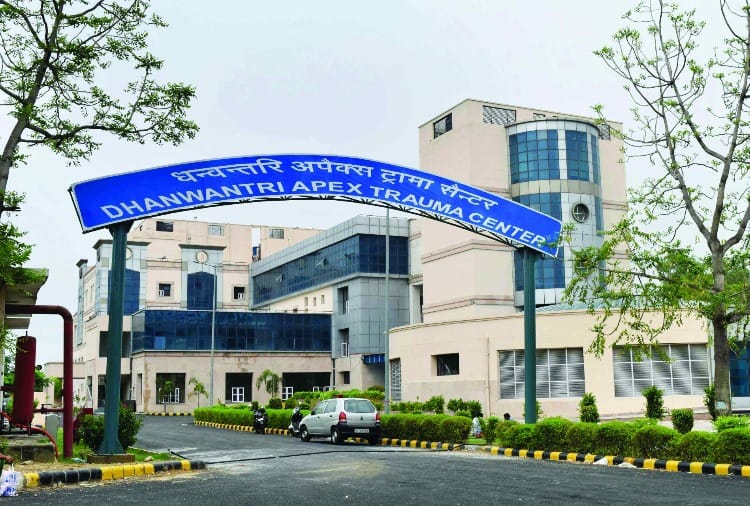 76 health workers found corona infected in Rohtak PGI in four days
