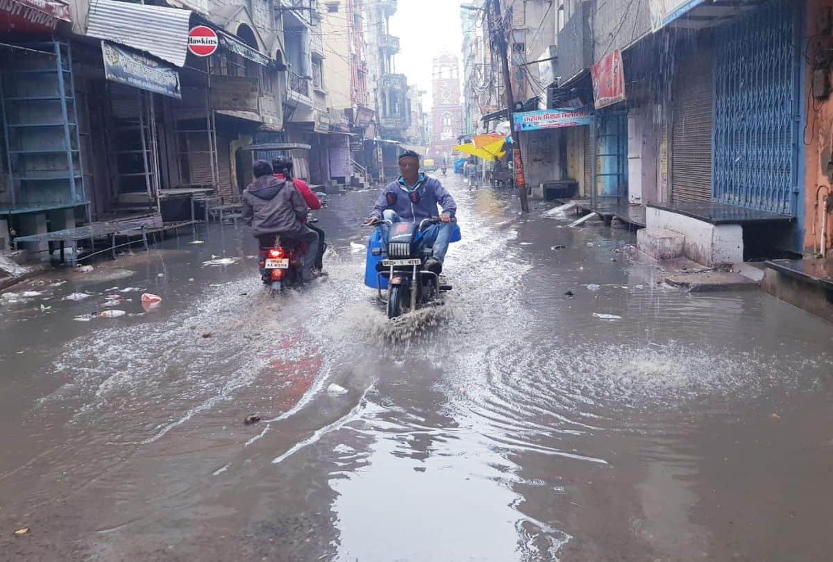 weather update farmer dies due to lightning and damage to crops due to rain and hail in mathura