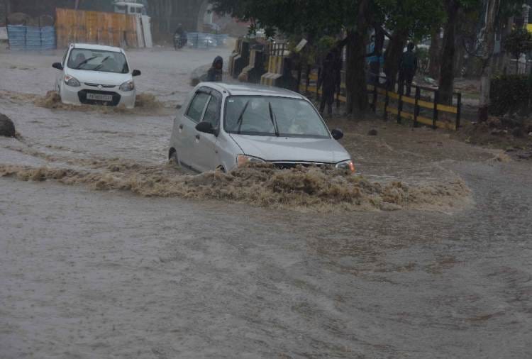 Rain breaks 10 year record in Ludhiana of Punjab