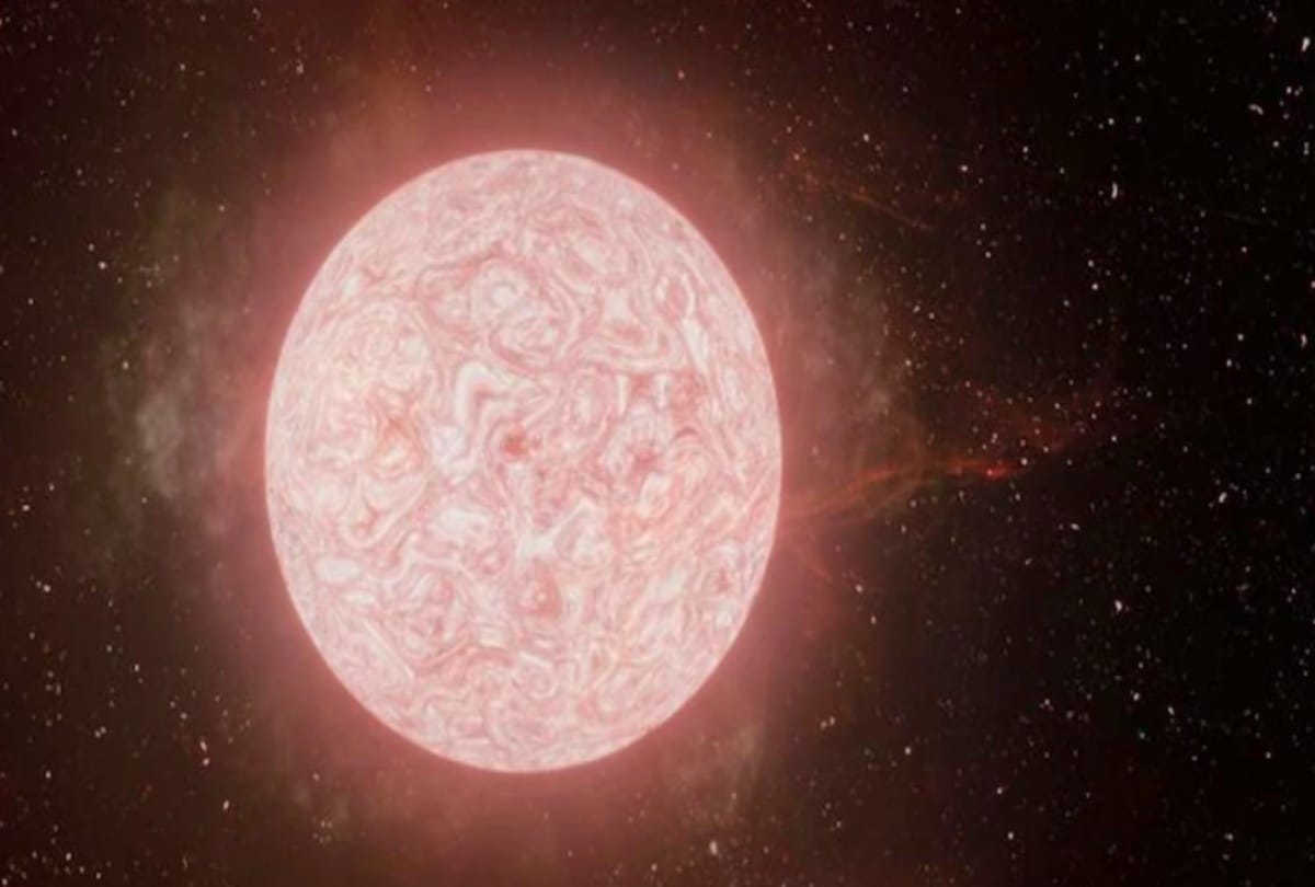 Astronomers first time captured the final moments of a red supergiant explodes