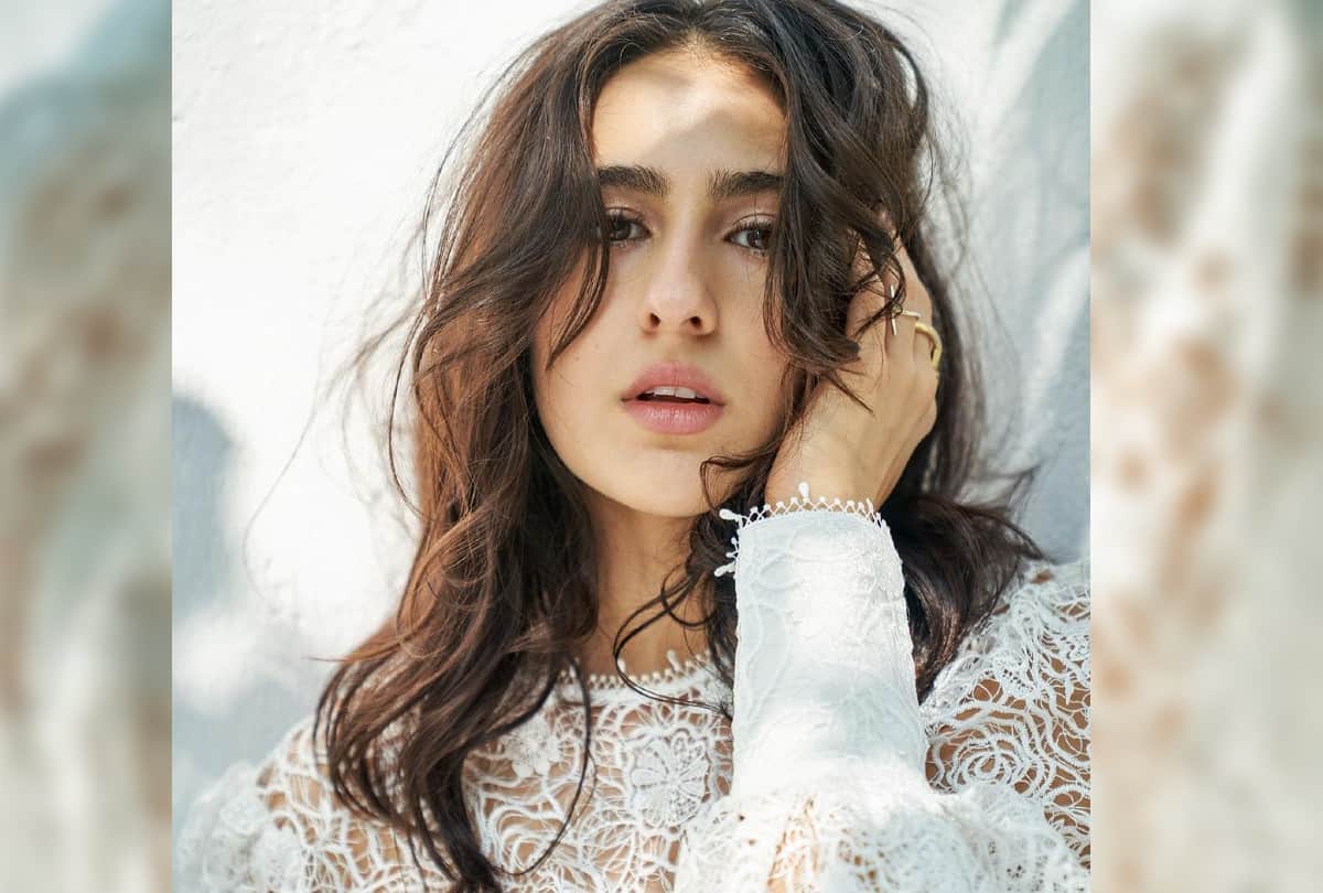 Sara Ali Khan Bold Look Photos in White Net Top goes Viral