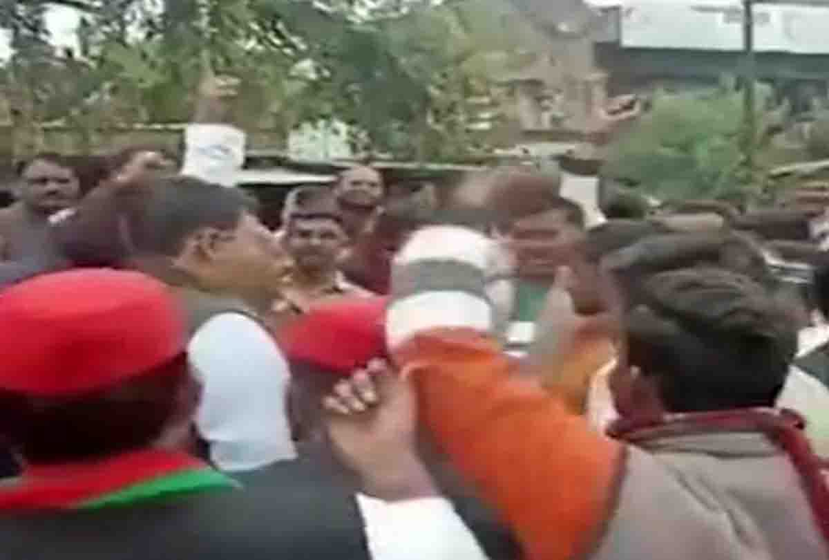Controversy between BJP and SP workers over sloganeering