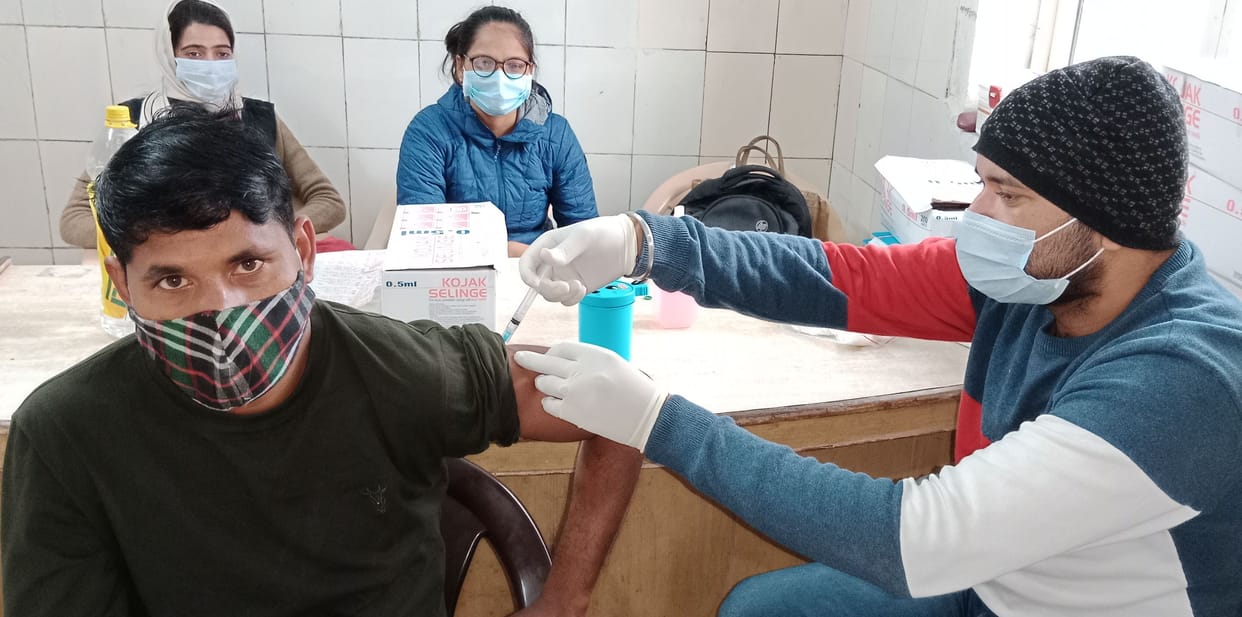 878 new cases, 31 have become healthy, corona is being found in 25 for every hundred who get tested