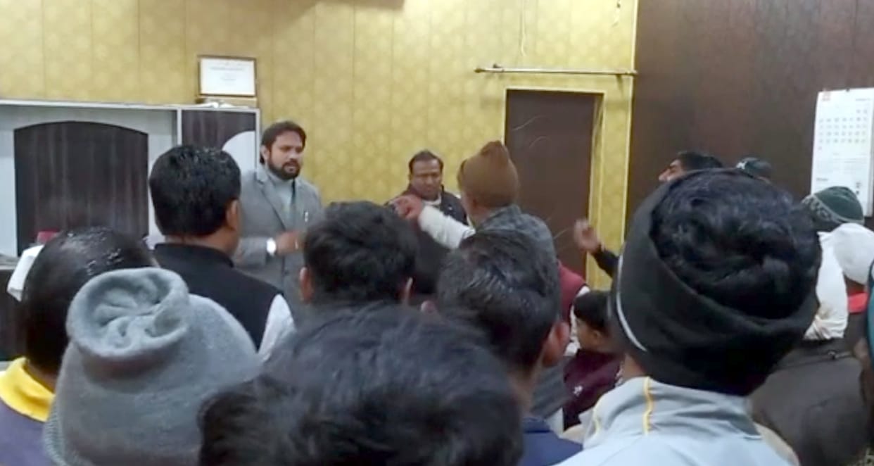Uproar in Nagar Panchayat over removal of sanitation workers