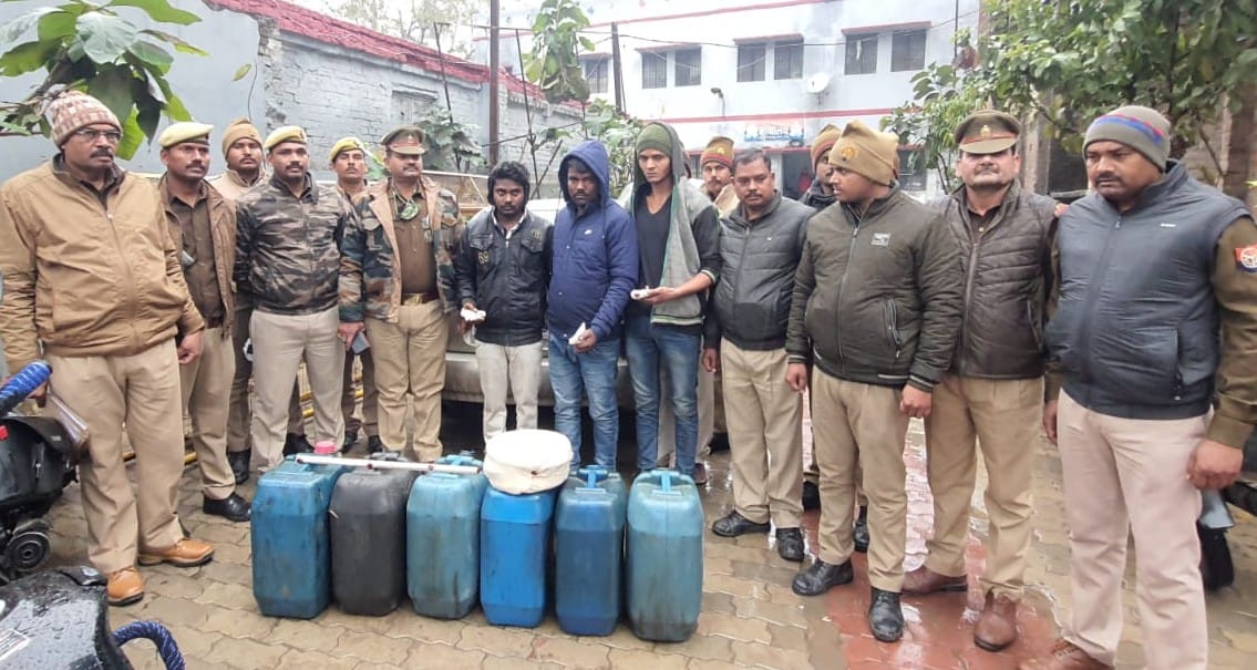 Police caught gang stealing oil from trucks