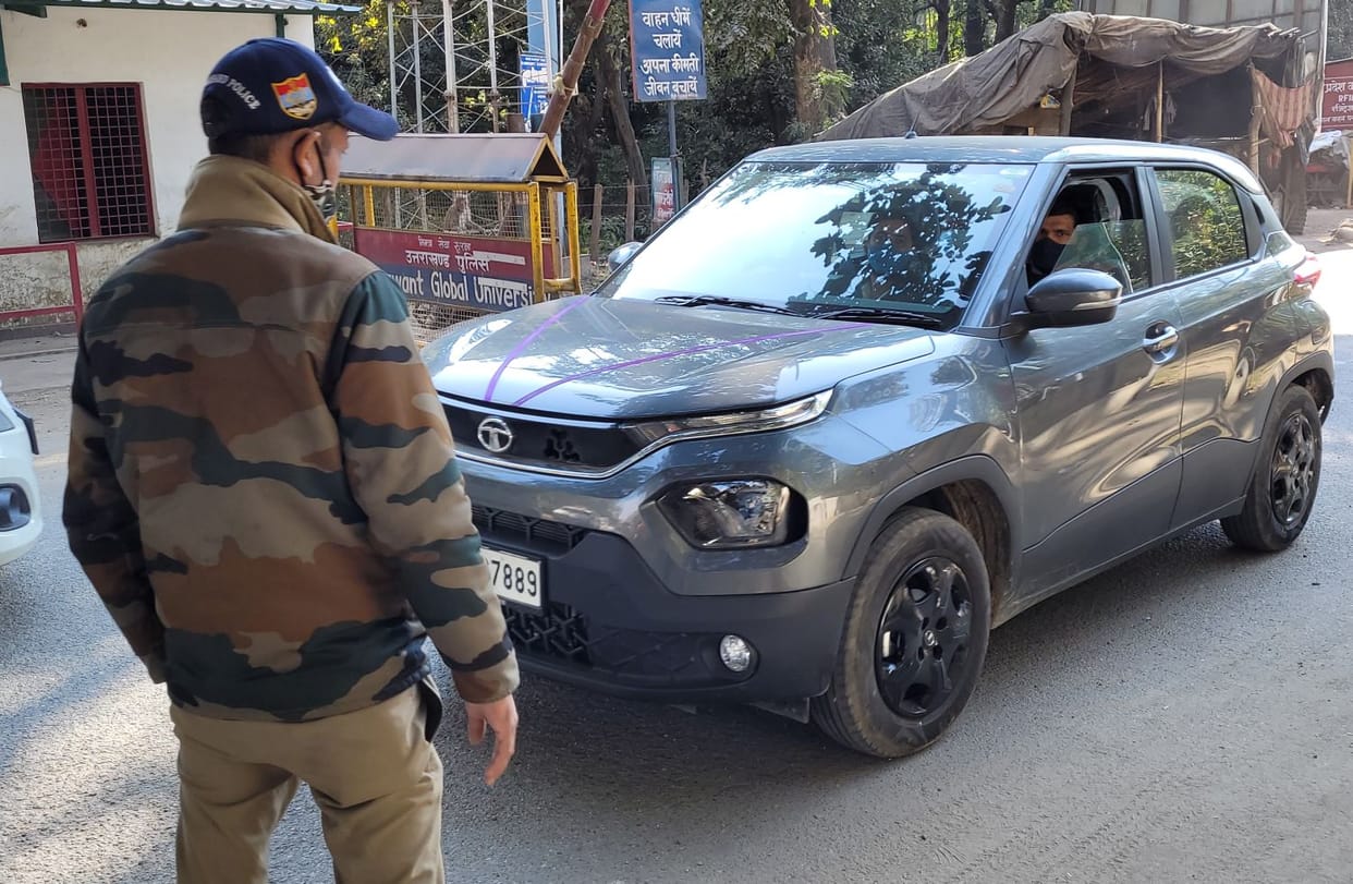 Strict checking of vehicles started at Kauria check post