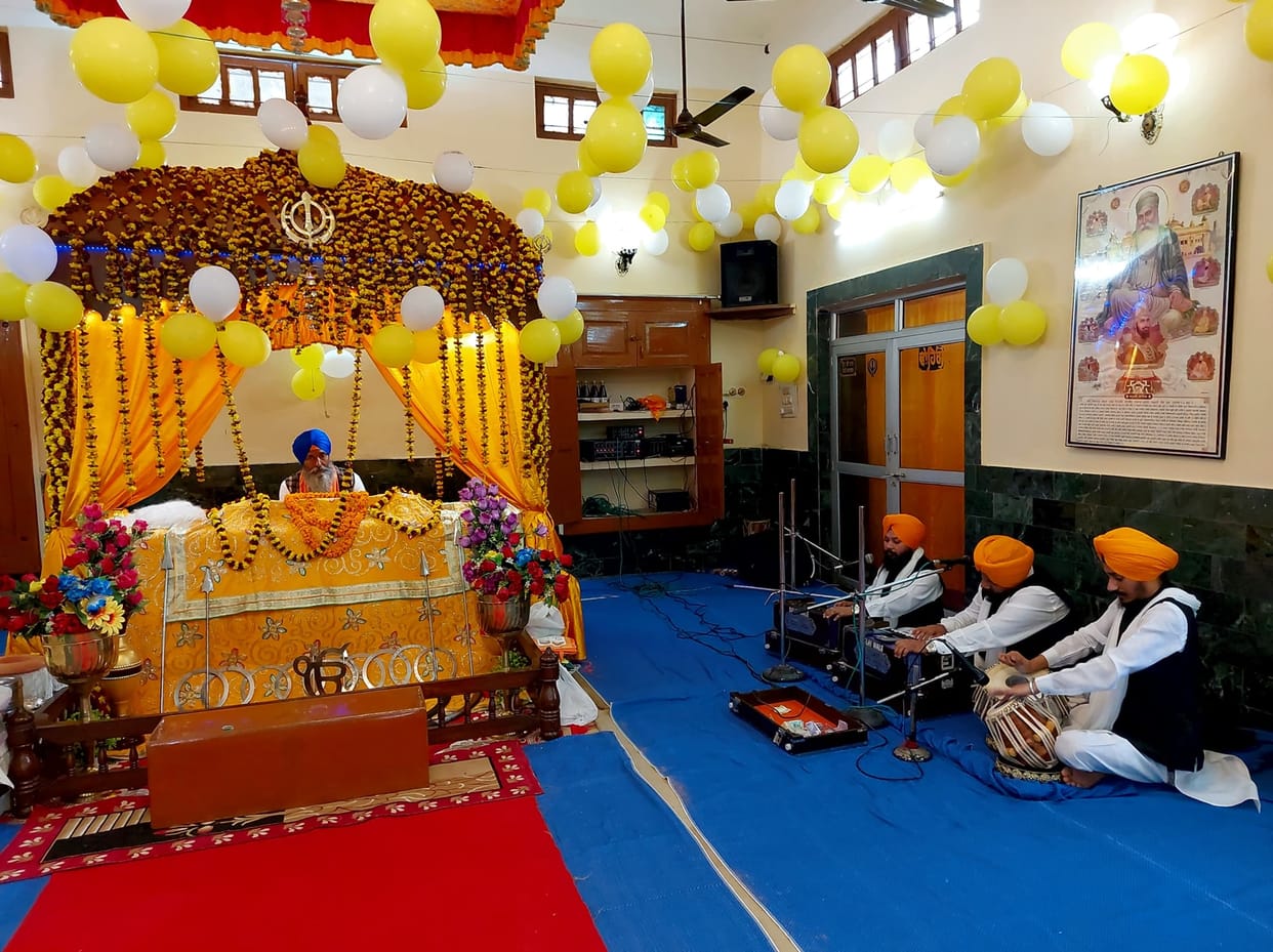 Guru Gobind Singh's birth anniversary celebrated with pomp