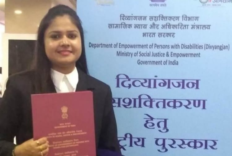 Punjab Government Gave Job and Cash Prize to player Mallika Handa
