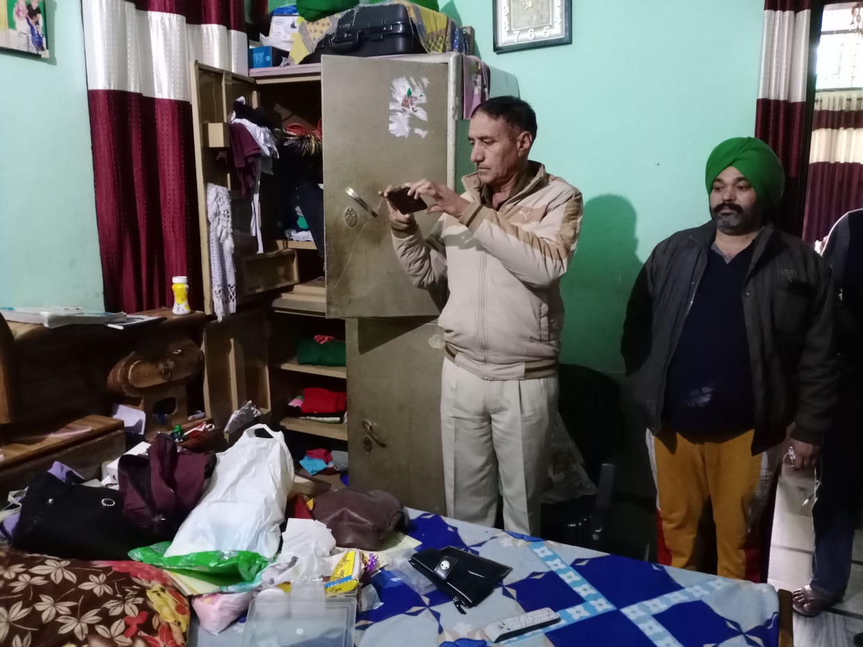Thieves break into INLD leader's house