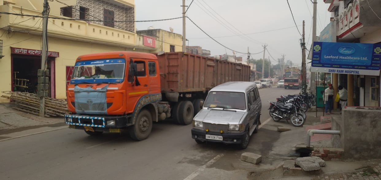 Problems caused by the movement of heavy vehicles