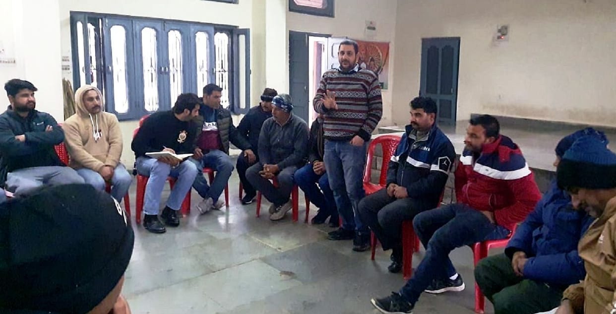 Mandi news, himachal news, payment stuck, non delivery, m farm