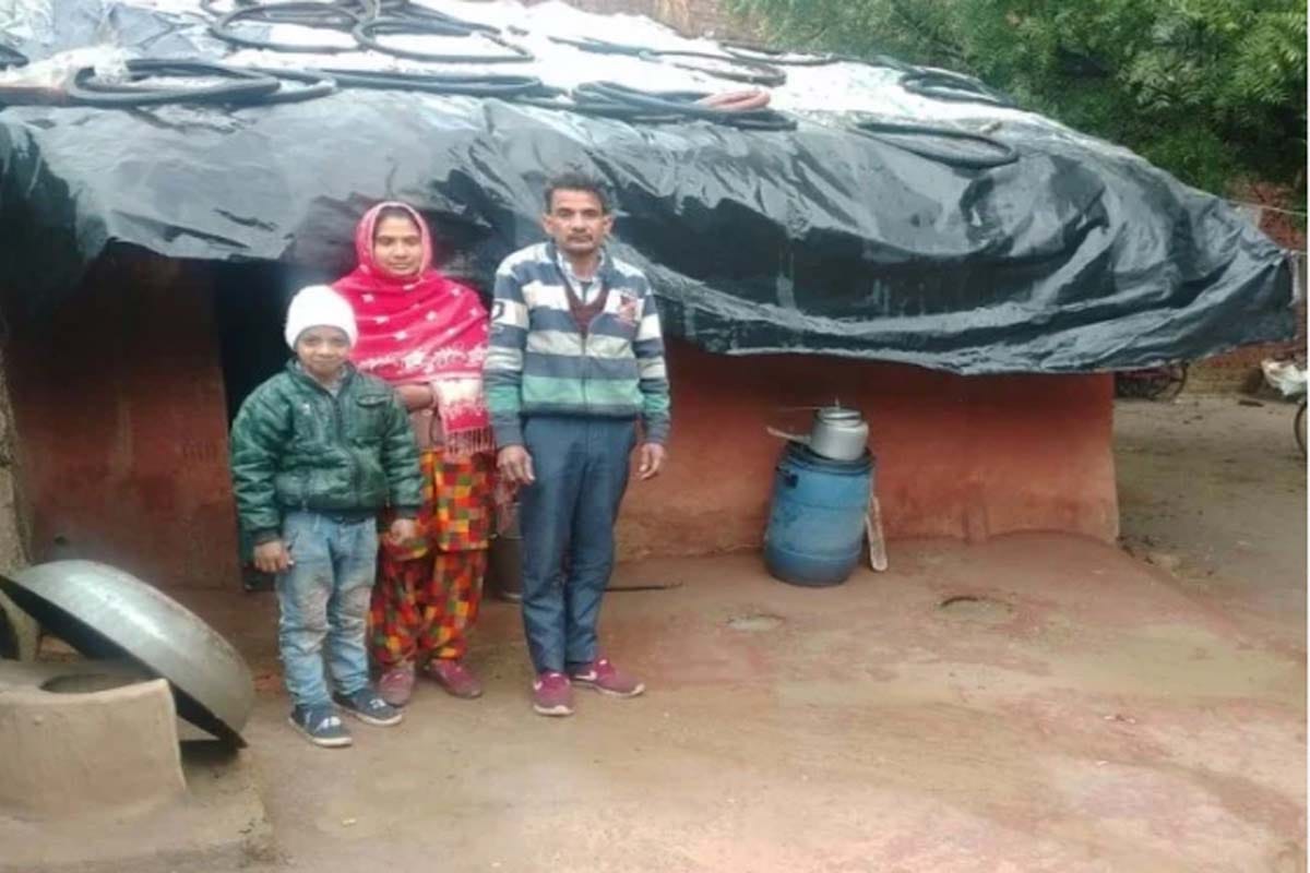 Exclusive : problems of the complainants being settled in the papers in Baraut Baghpat