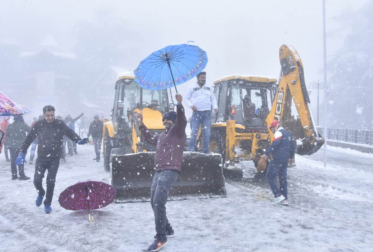 snowfall news himachal: snowfall images shimla himachal pradesh
